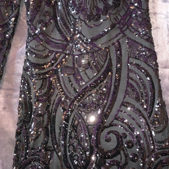 Sequence mini dress - Picture 2 of 5